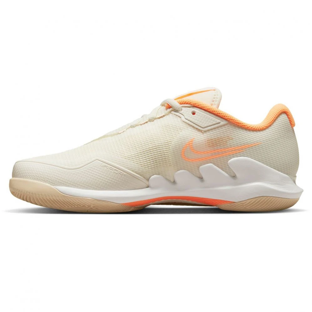 Chaussures Nike Zoom Vapor Pro Femme Nude / Orange 4 Chaussures Nike Zoom Vapor Pro Femme Nude / Orange – Image 2