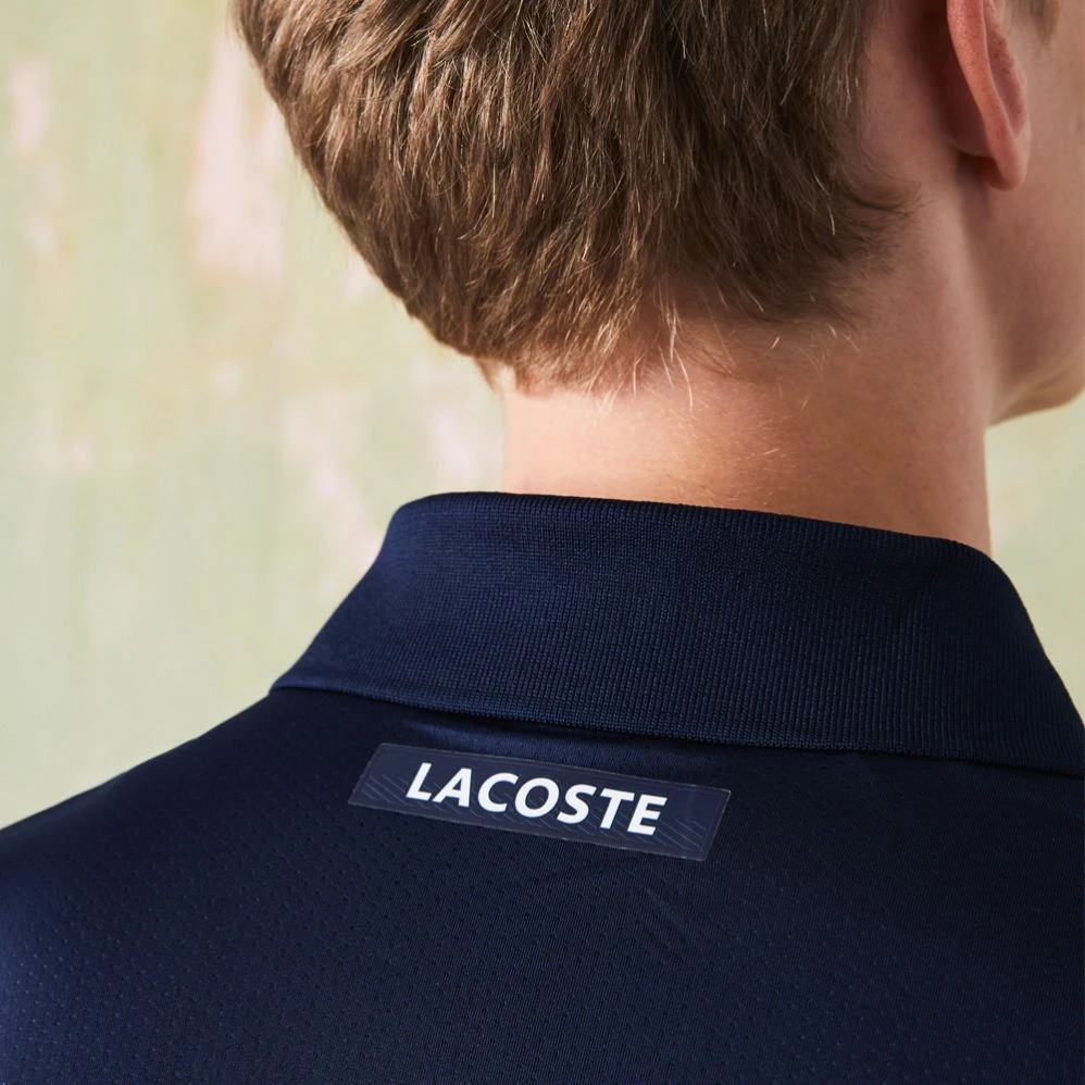 Polo Lacoste Sport Color-Bloc Bleu Marine / Vert / Violet 7 Polo Lacoste Sport Color-Bloc Bleu Marine / Vert / Violet – Image 5