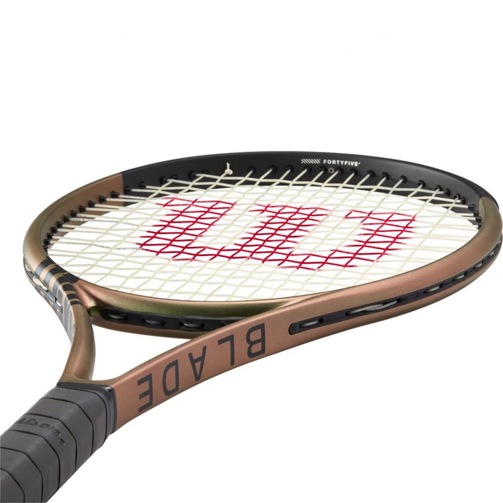 Raquette Wilson Blade 100UL V8.0 (265g) 8 Raquette Wilson Blade 100UL V8.0 (265g) – Image 6