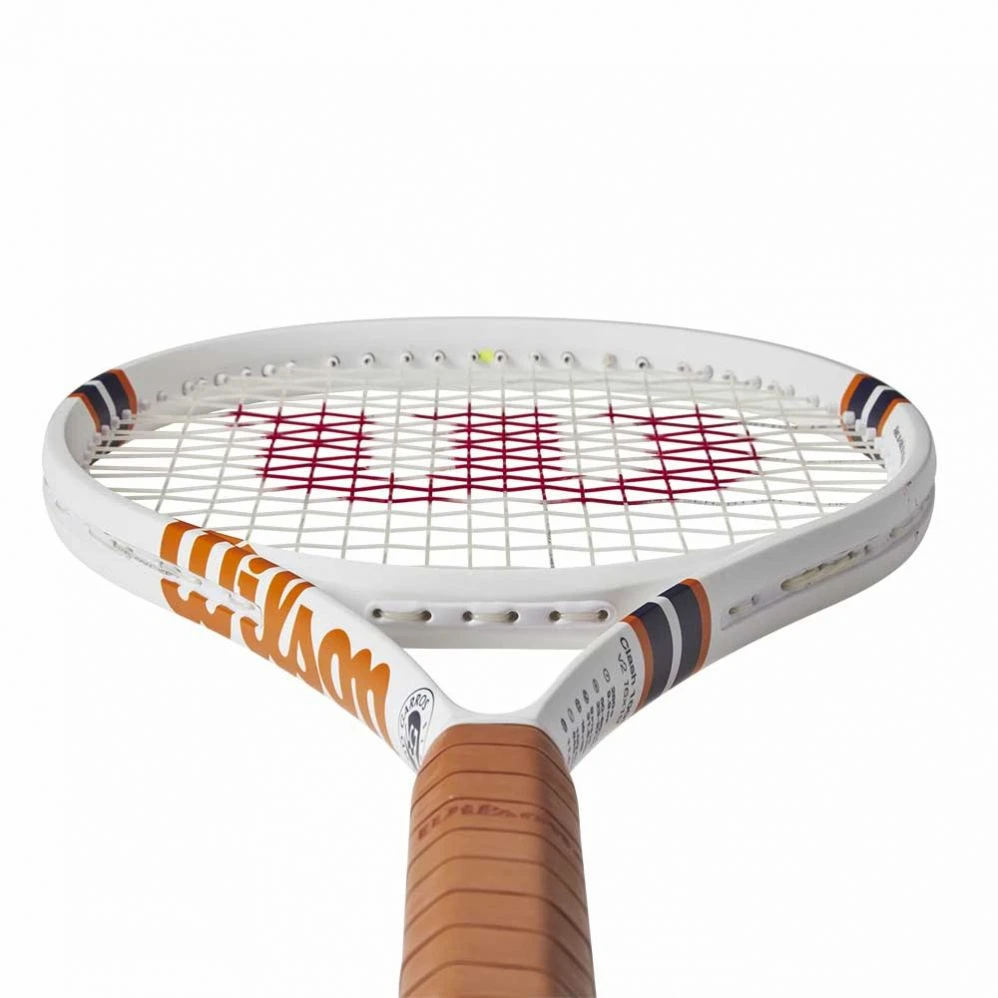 Raquette Wilson Clash 100L V2 Roland Garros 2023 (280g) 6 Raquette Wilson Clash 100L V2 Roland Garros 2023 (280g) – Image 4