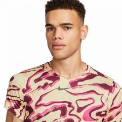 T-Shirt Nike Court Dri-Fit Advantage Rouge / Jaune 9 T-Shirt Nike Court Dri-Fit Advantage Rouge / Jaune -HEAD boutique t shirt nike court dri fit advantage rouge jaune 3