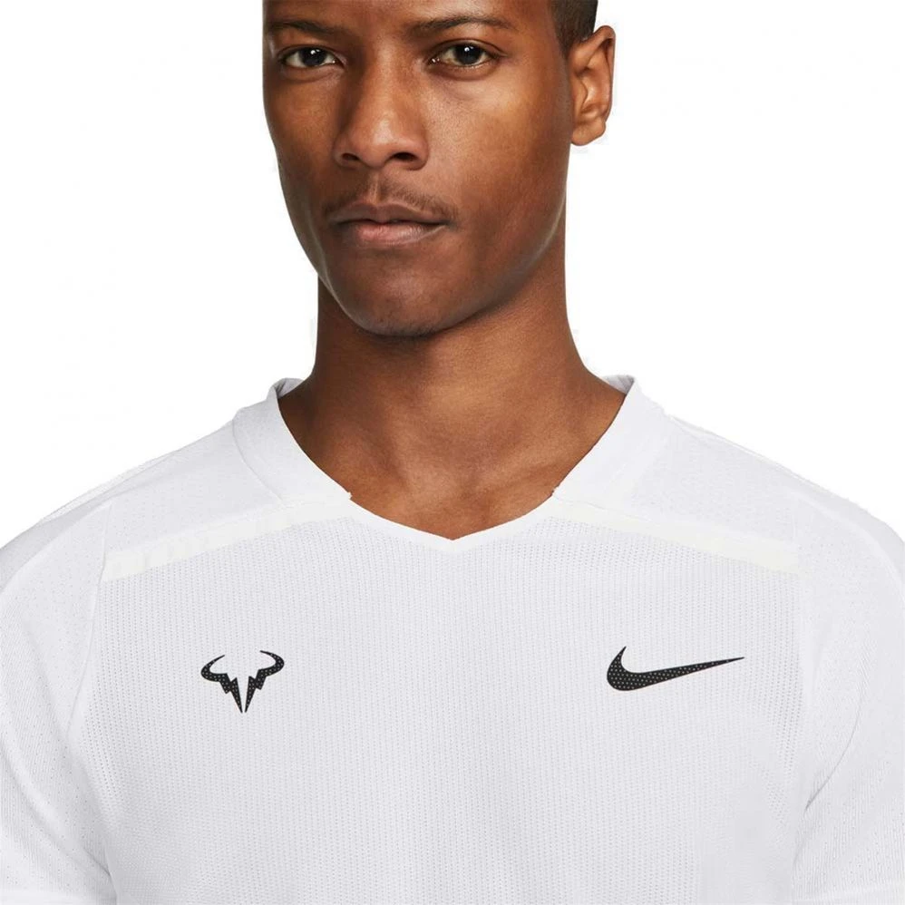 T-Shirt Nike Dri-Fit ADV Rafael Nadal Blanc 5 T-Shirt Nike Dri-Fit ADV Rafael Nadal Blanc – Image 3